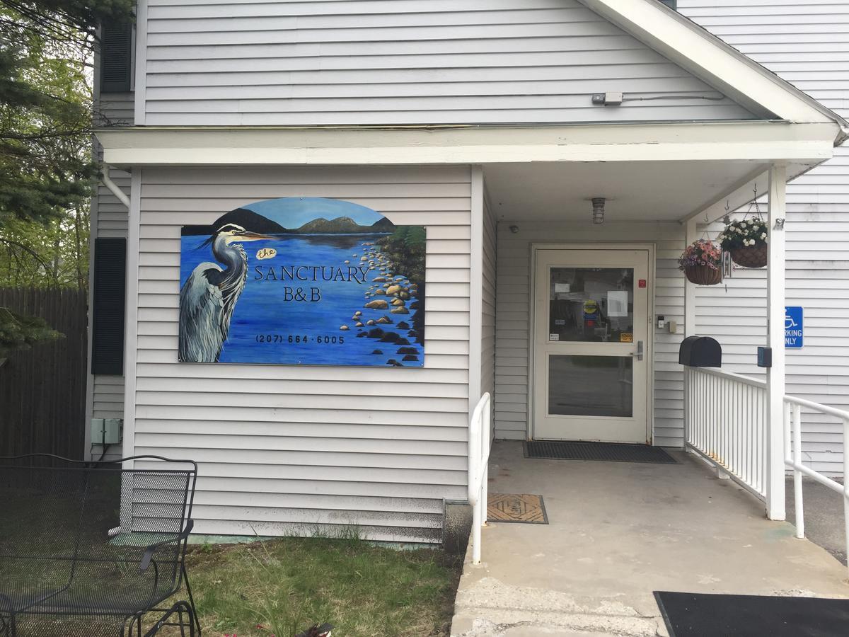 The Sanctuary Inn And Art Gallery Ellsworth Exterior photo